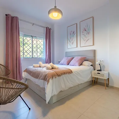 Apartment Parrot Torrox